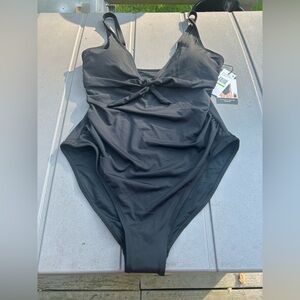 NWT Nicole Miller black one piece swimsuit Large Deep V Adjustable Steaps
